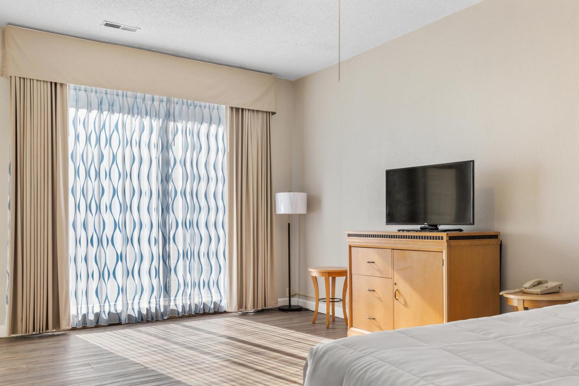 Ocean Crest Inn And Suites Myrtle Beach Quarto foto