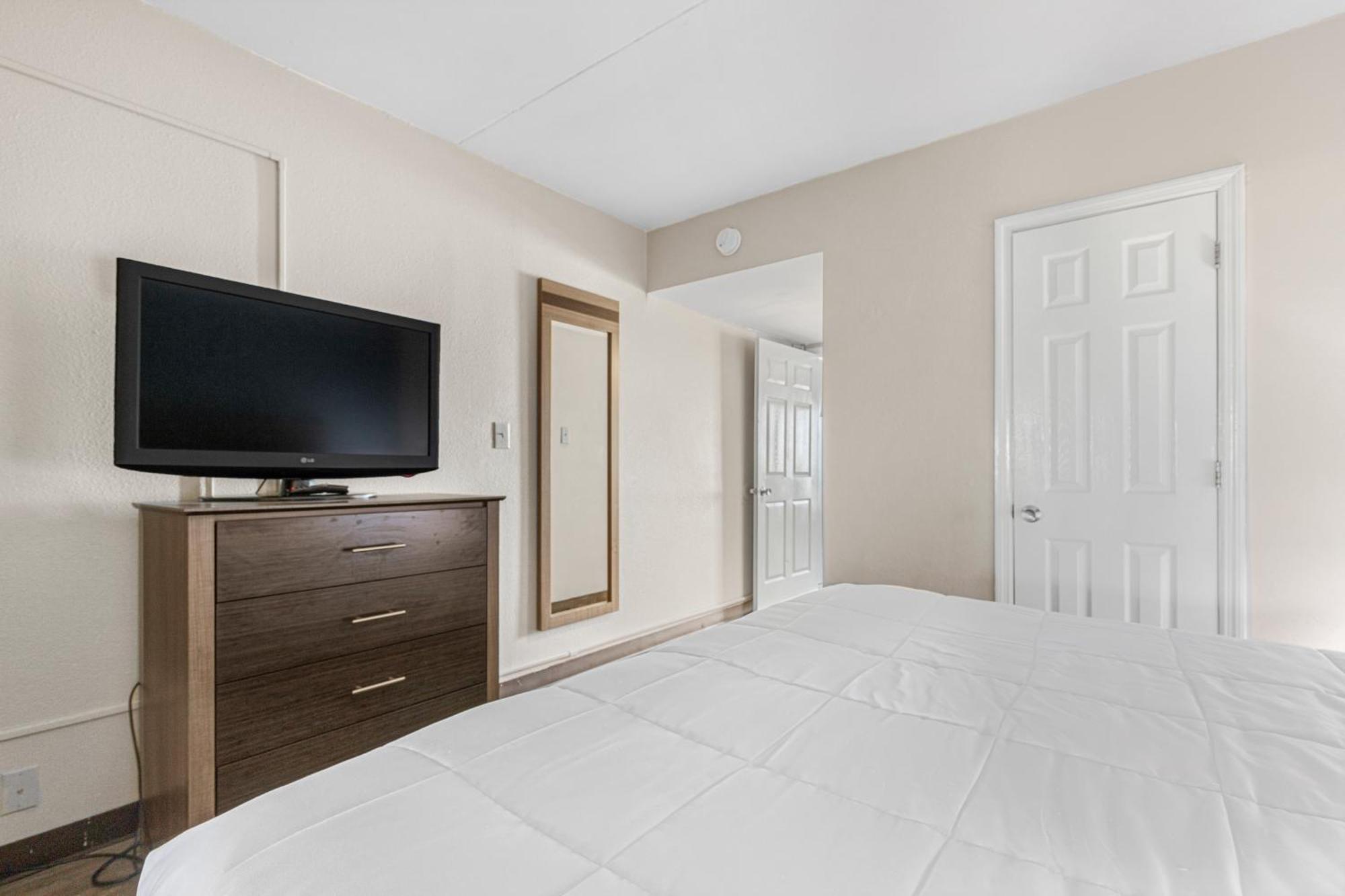 Ocean Crest Inn And Suites Myrtle Beach Quarto foto